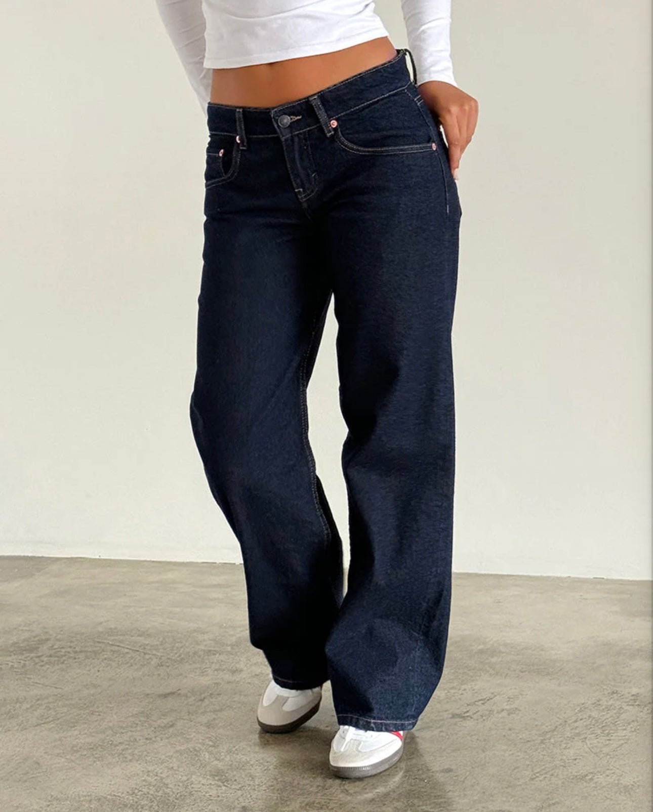 Mia Jeans