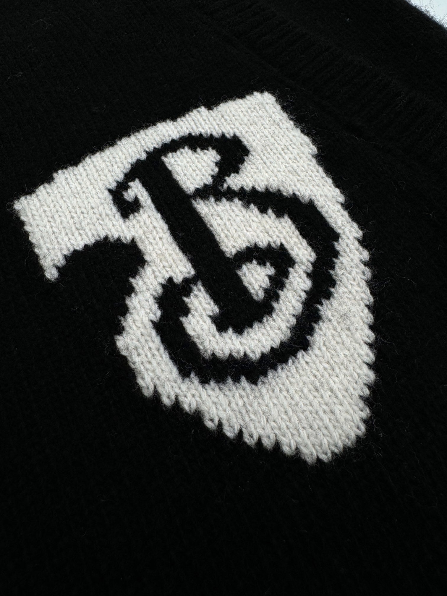 Nuvore - BB Pullover